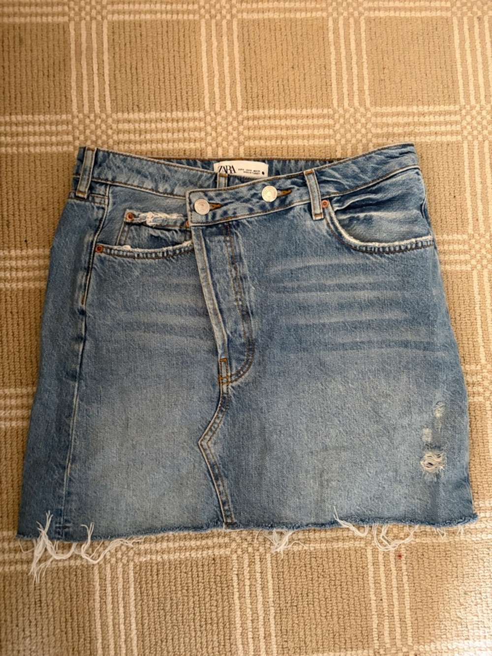 ZARA size M Light Blue Denim Mini Skirt